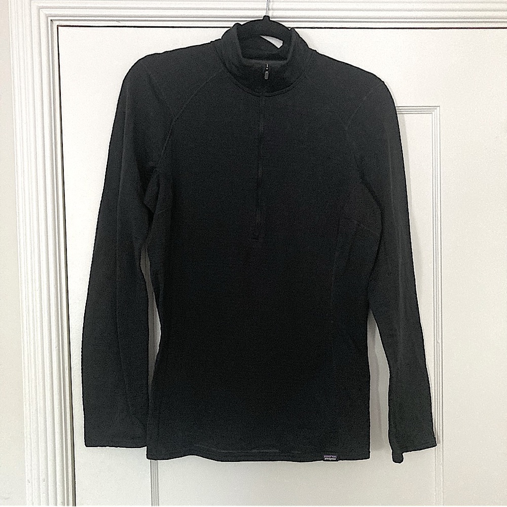 Patagonia women’s capilene baselayer thermal shirt